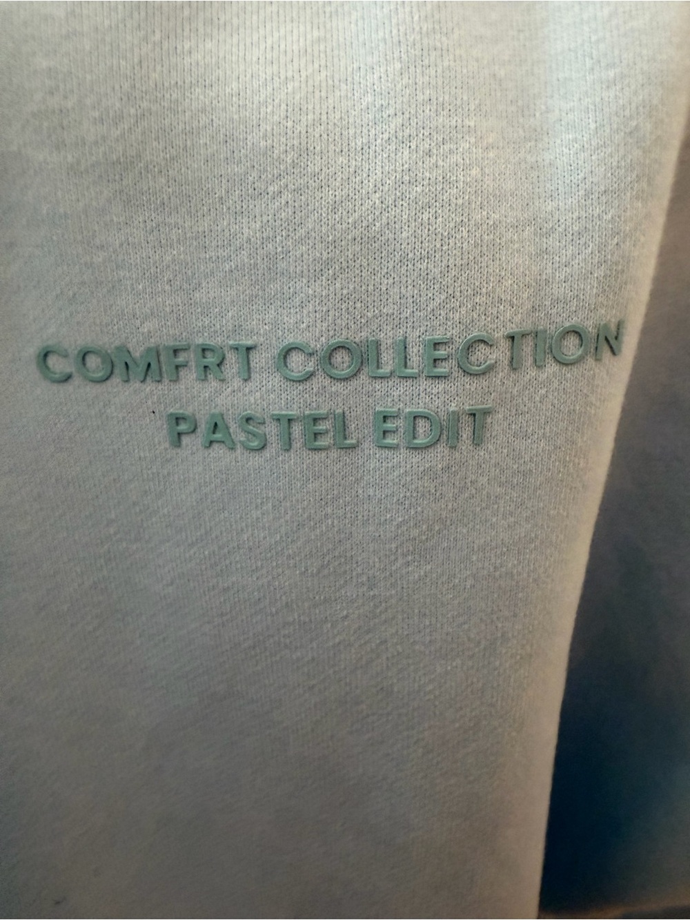 Comfrt Set Pastel Blue Women's Hoodie & Shorts - Picture 5 of 7